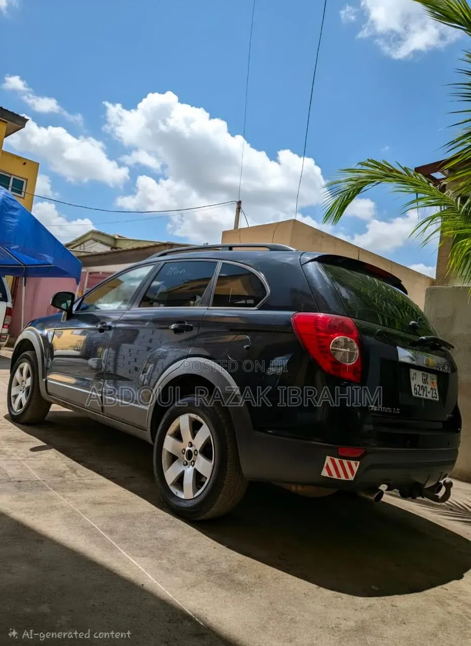 Chevrolet Captiva 2.4 2011 Black