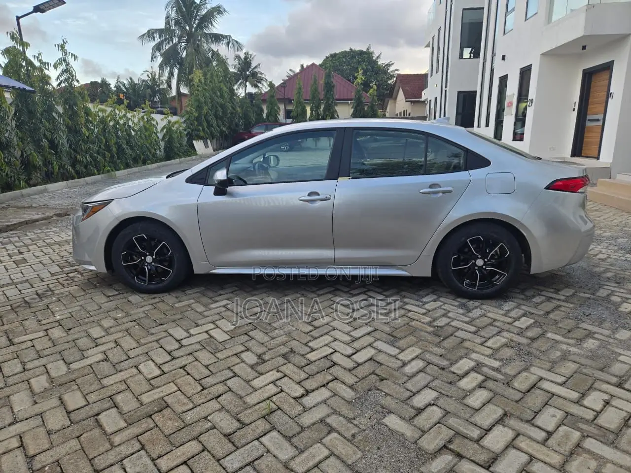 Toyota Corolla LE 2022 Gray