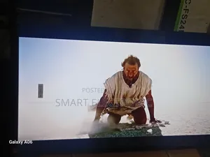 Samsung 43” Smart Tv With Powerful Sound Bright Display