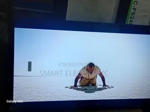 Samsung 43” Smart Tv With Powerful Sound Bright Display