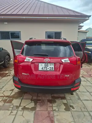 Toyota RAV4 2013 Red