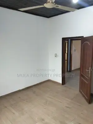 5bdrm House in Mula Property, CFC Estates for rent