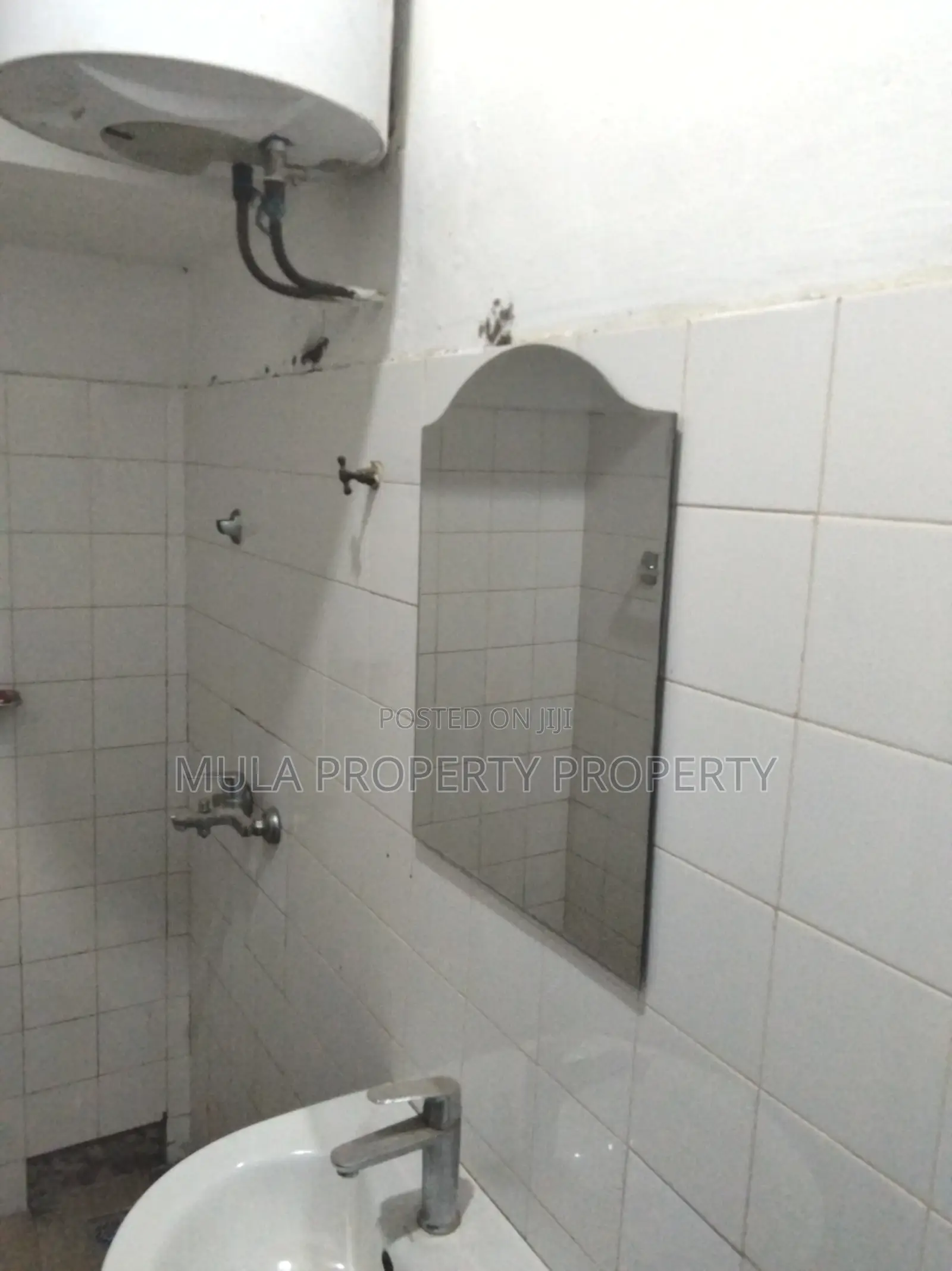 5bdrm House in Mula Property, CFC Estates for rent