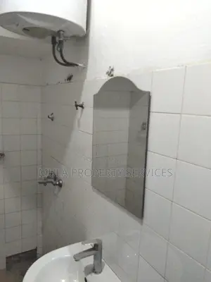 5bdrm House in Mula Property, CFC Estates for rent