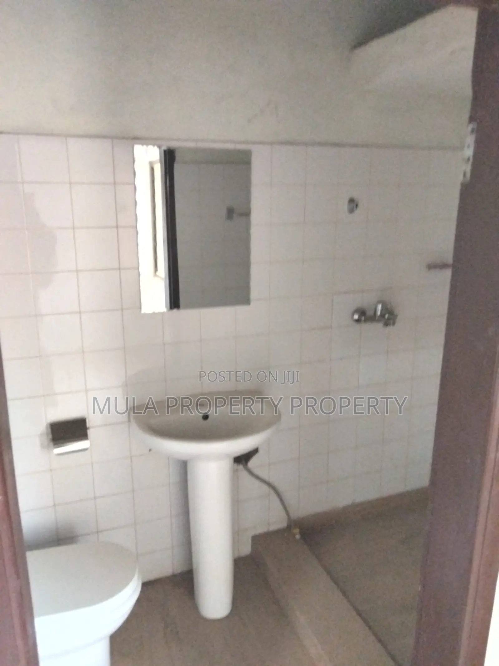 5bdrm House in Mula Property, CFC Estates for rent