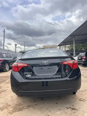 Toyota Corolla S Premium 4dr Sedan (1.8L 4cyl CVT) 2014 Black