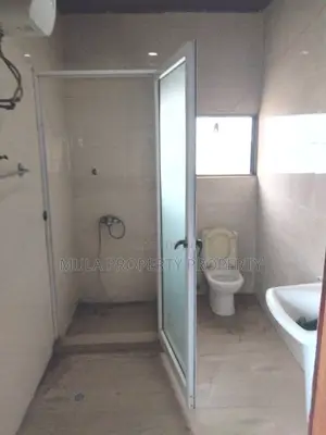 Five Bedroom House for Rent or Lease for Commercial