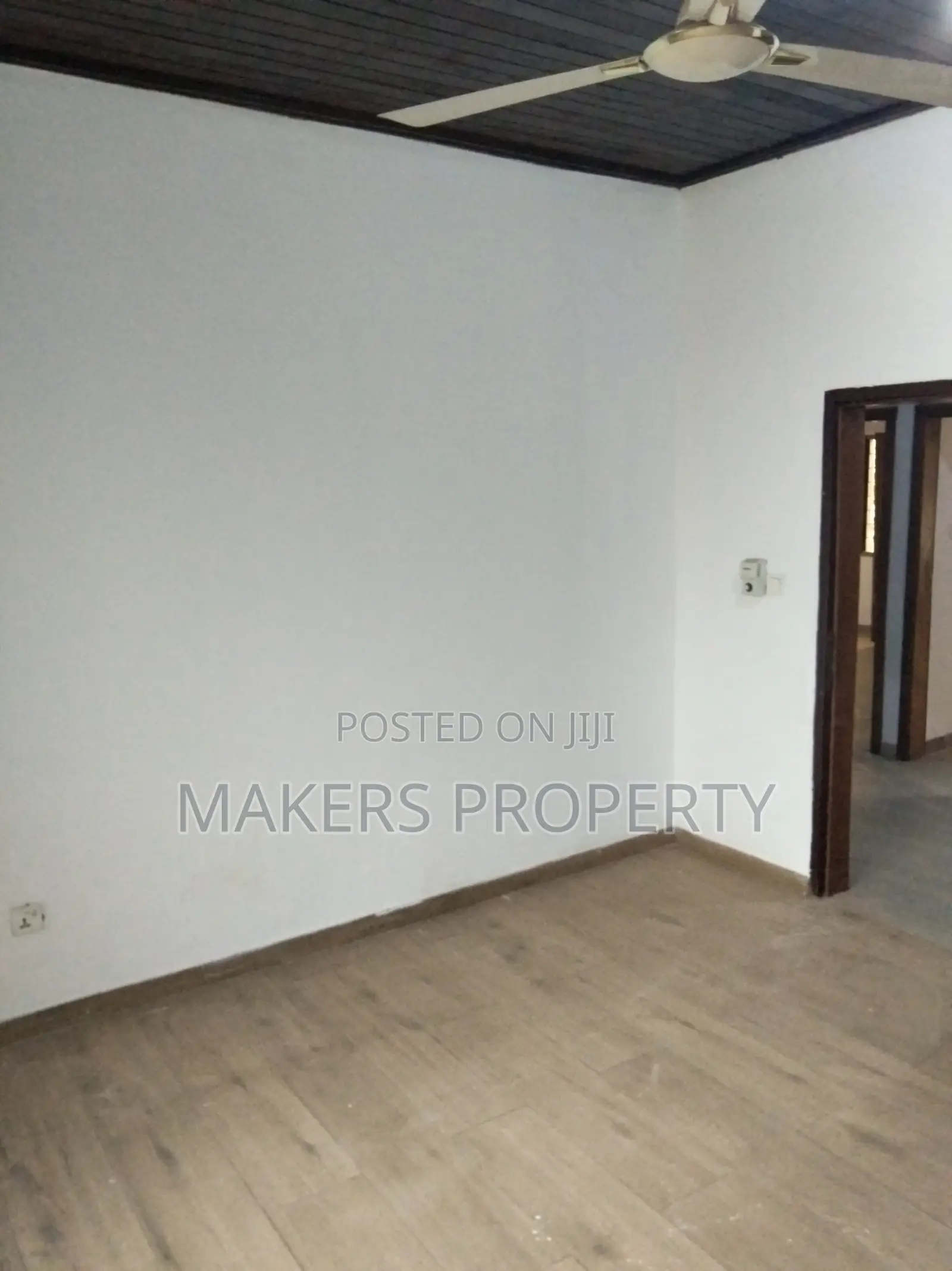 Five Bedroom House for Rent or Lease for Commercial