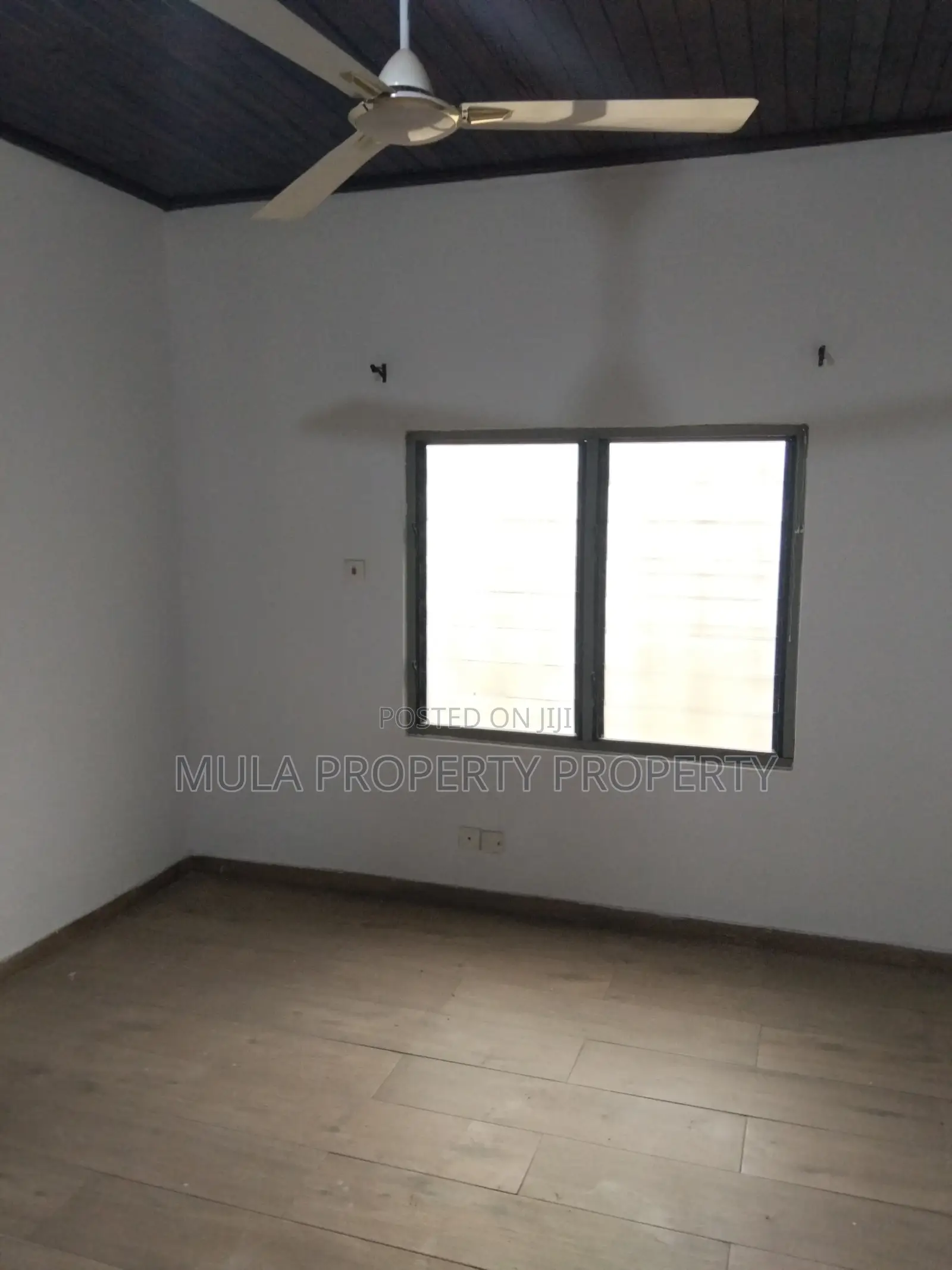 Five Bedroom House for Rent or Lease for Commercial