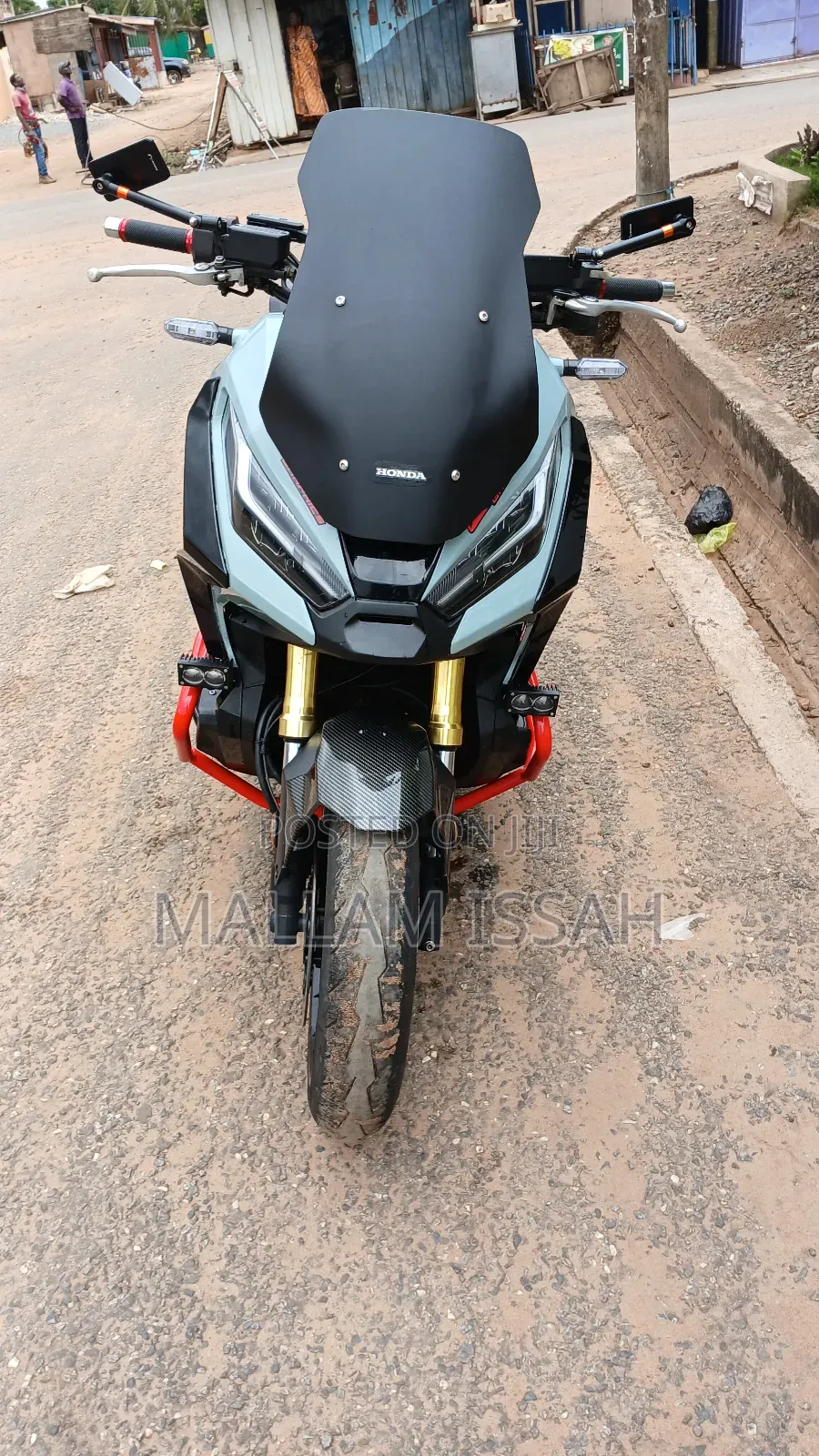 Honda 2023 Gray