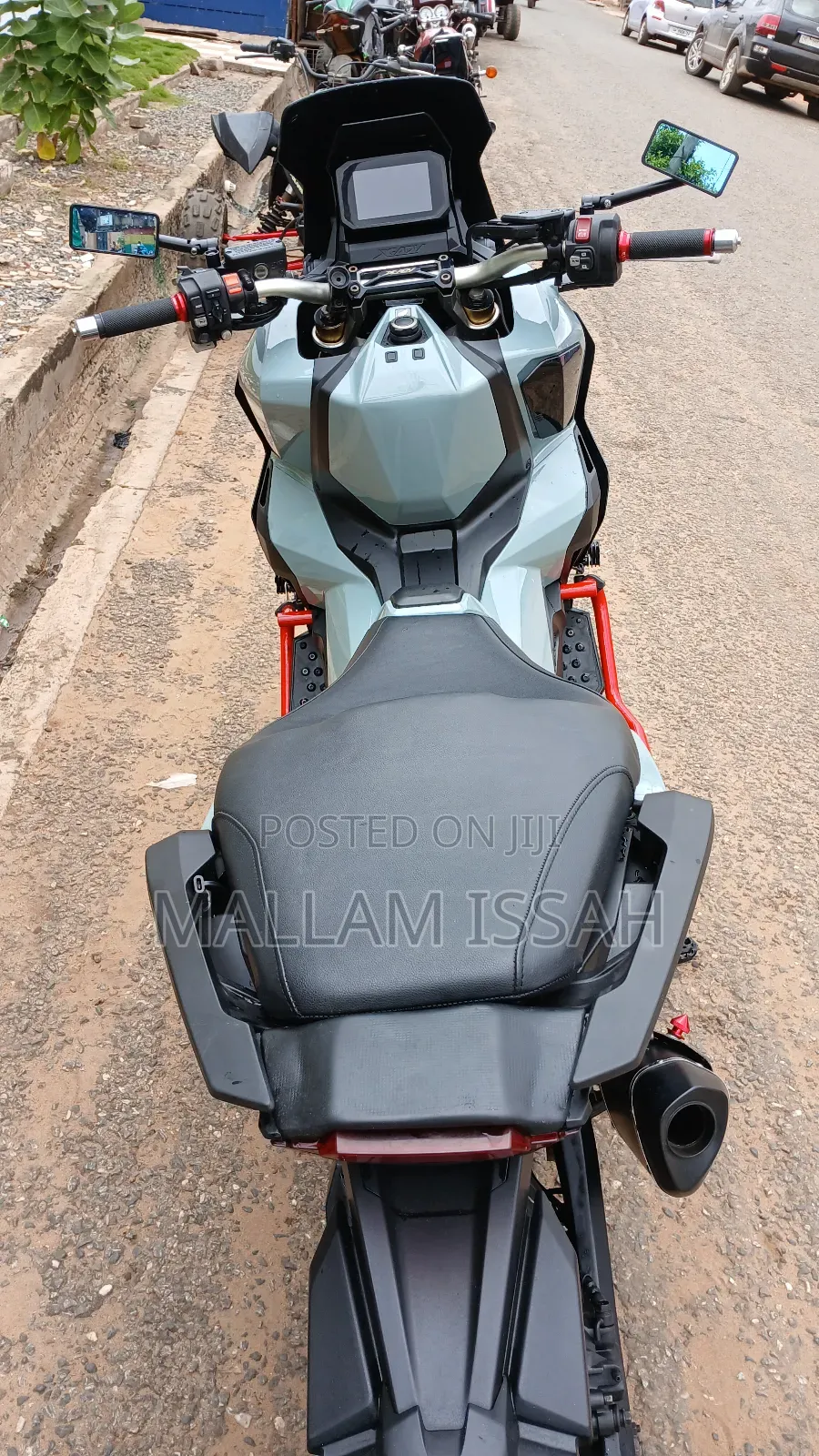 Honda 2023 Gray