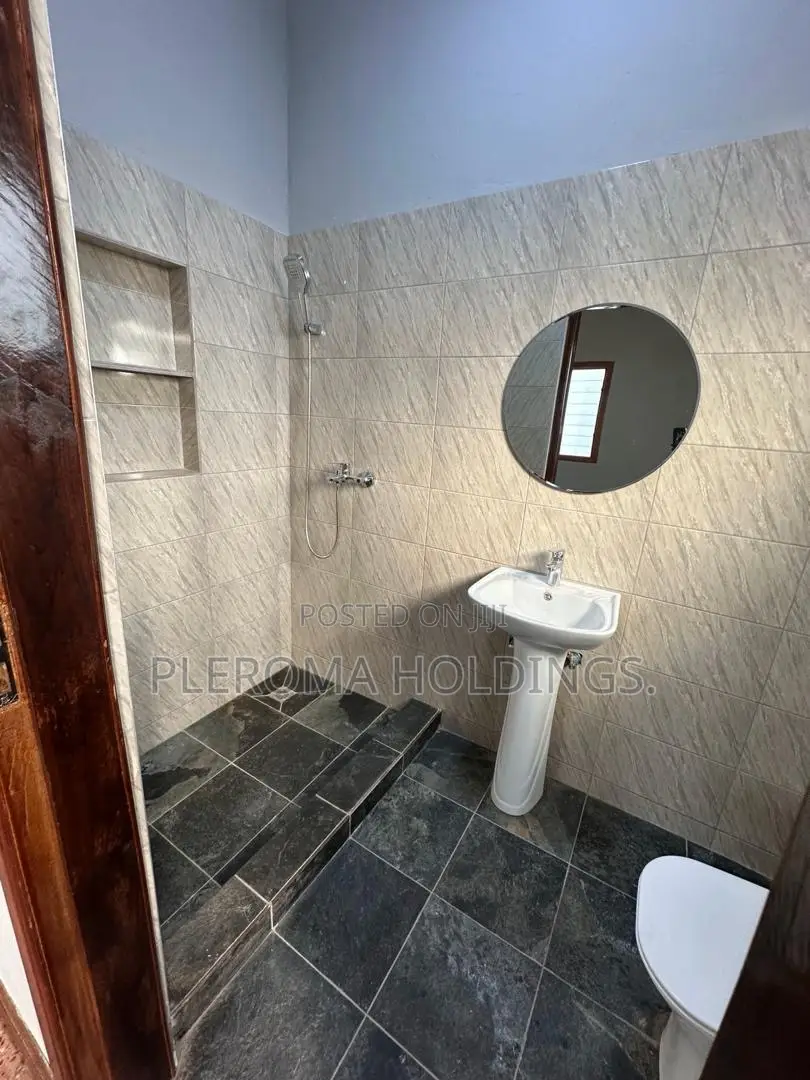 2bdrm Apartment in East Legon for rent