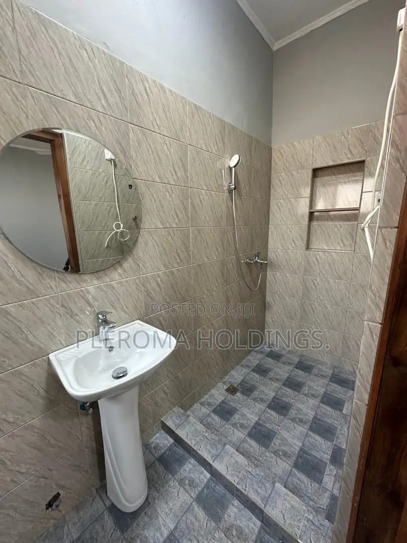 2bdrm Apartment in East Legon for rent