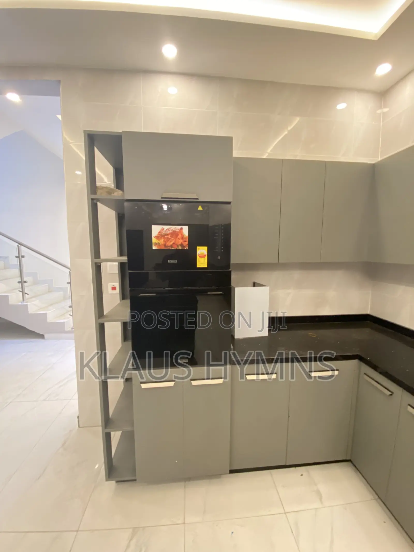 5bdrm House in Graymanproperties, Lake Side Estate for sale