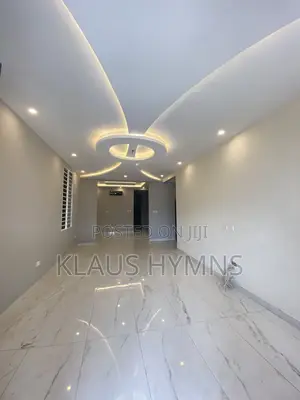 5bdrm House in Graymanproperties, Lake Side Estate for sale