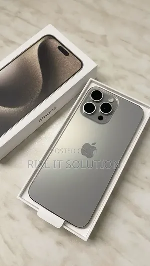 New Apple iPhone 15 Pro Max 256 GB White