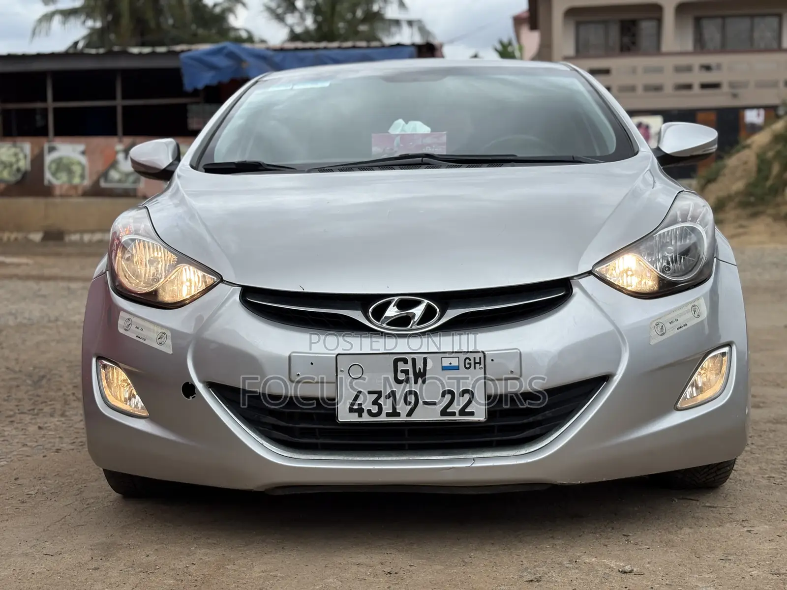 Hyundai Elantra 2013 Silver