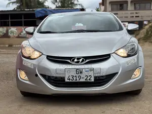Hyundai Elantra 2013 Silver