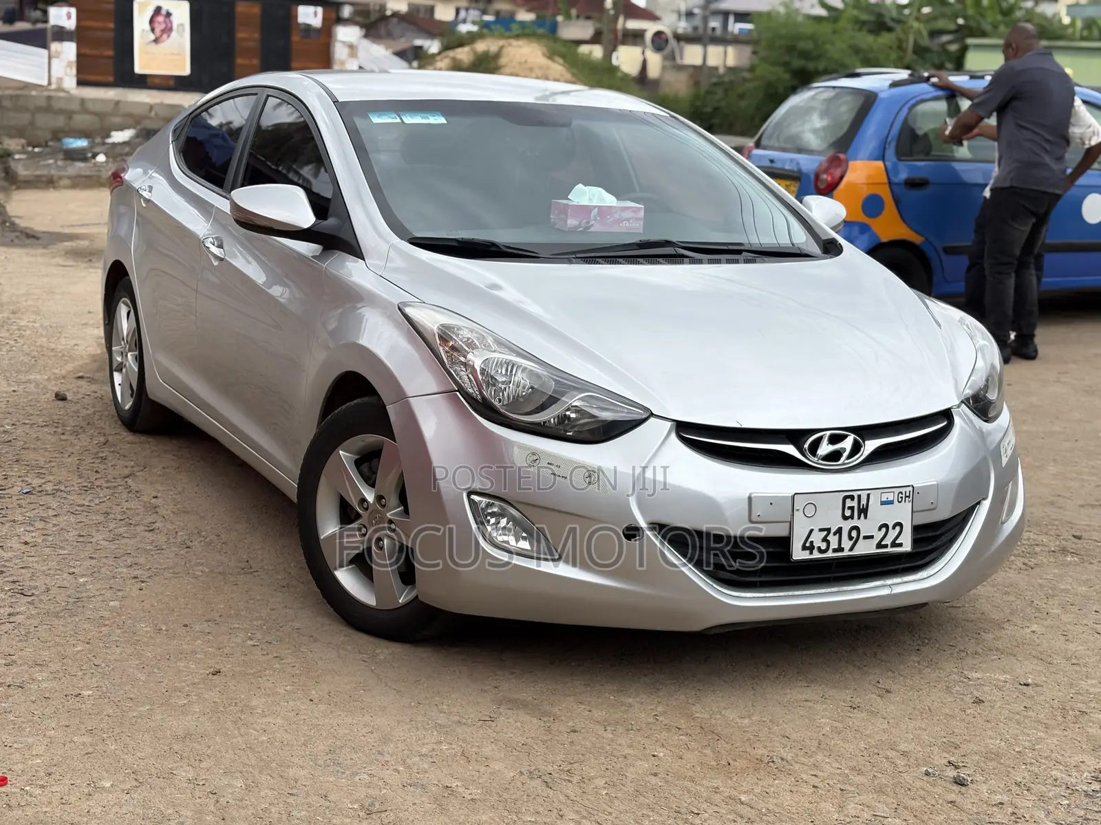 Hyundai Elantra 2013 Silver
