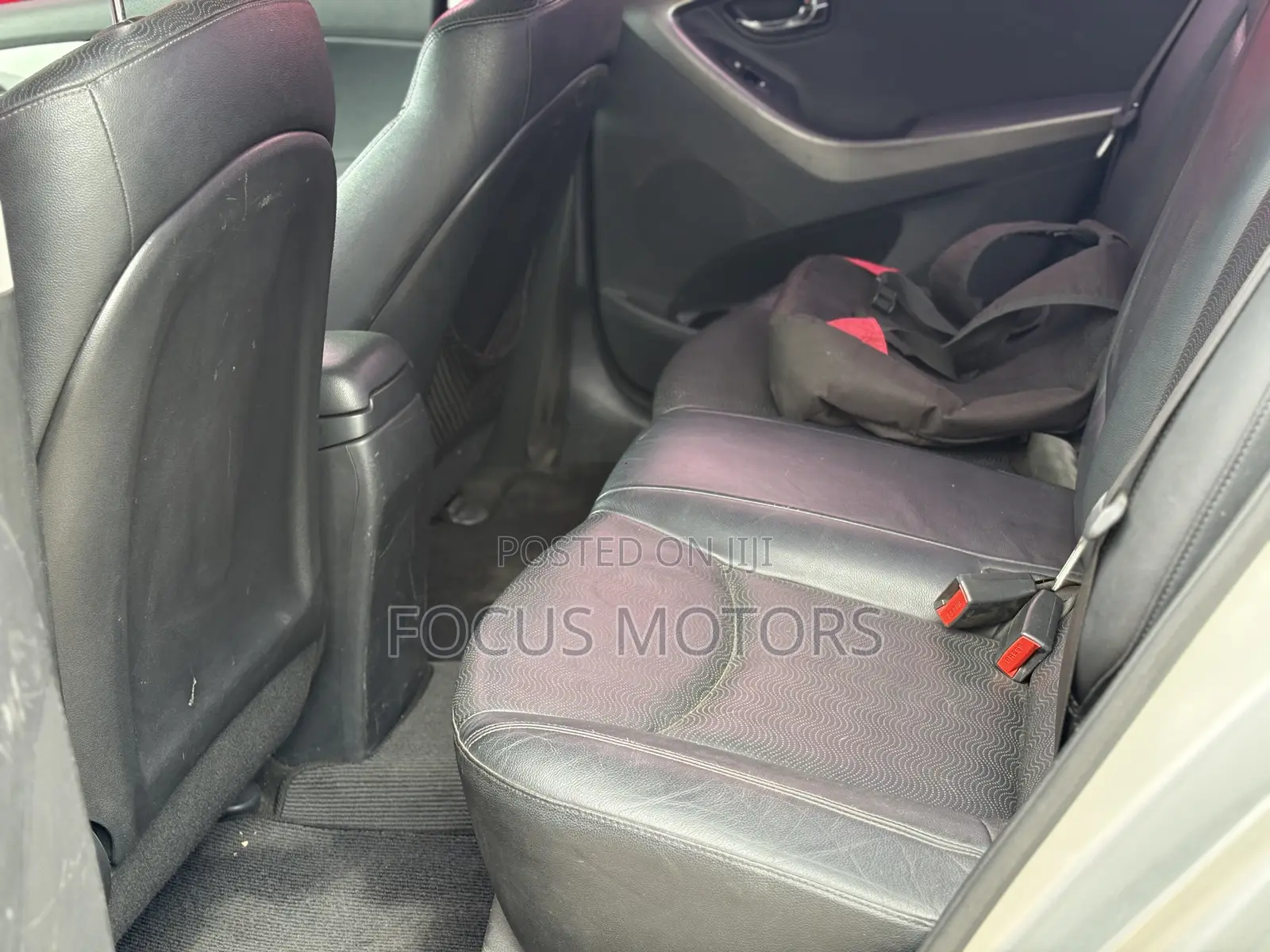 Hyundai Elantra 2013 Silver