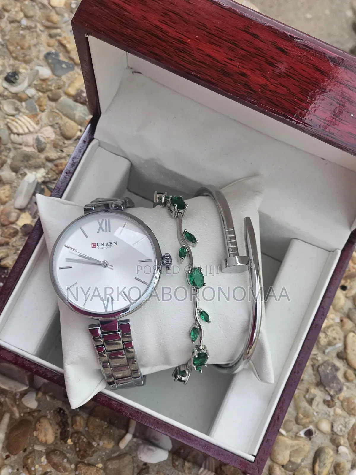 Classy Ladies Quality Watch and Bracelet Set.