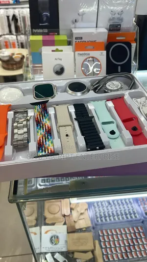 Smart Watch (Pre Order)