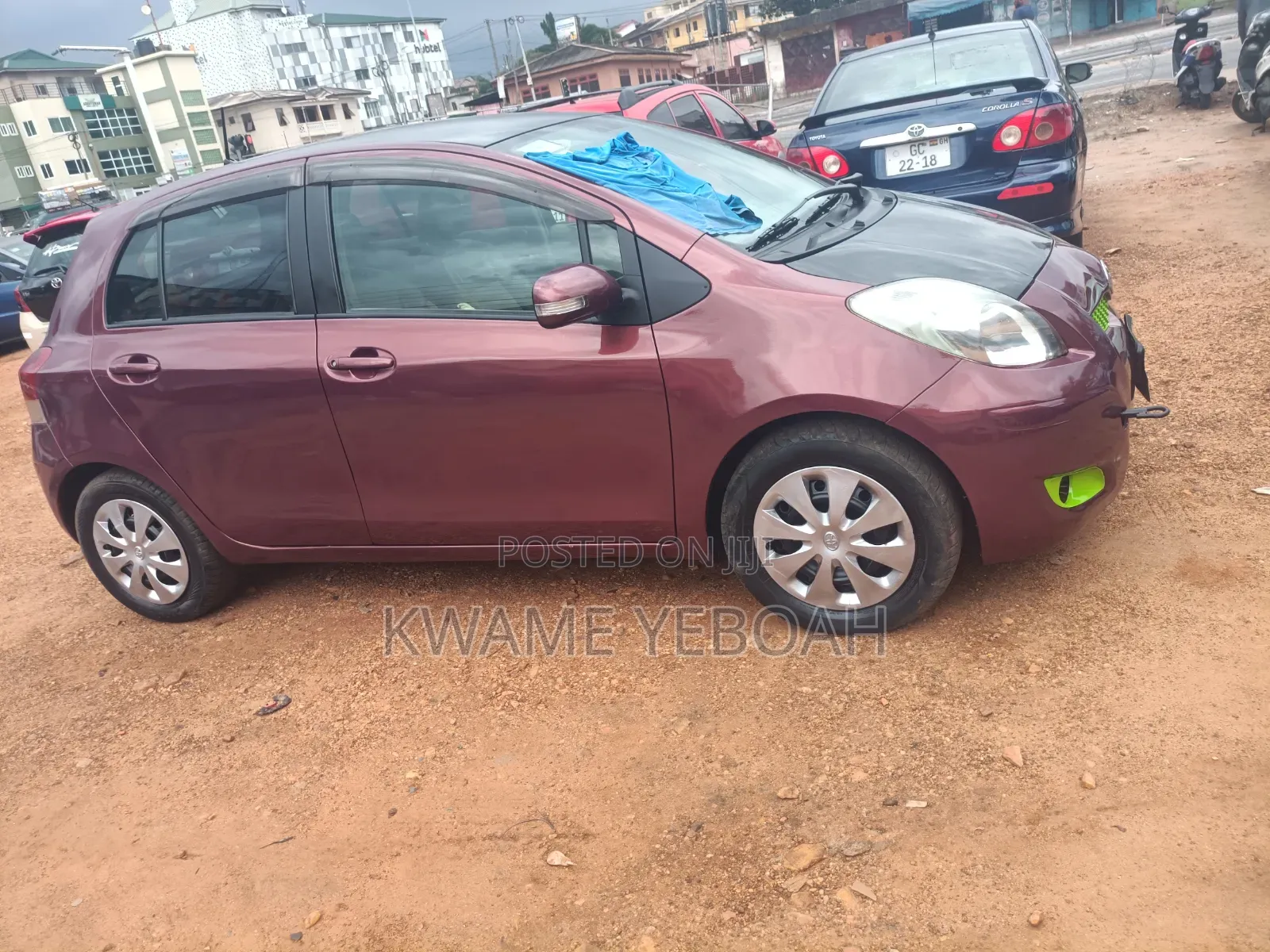 Toyota Vitz 1.0 FWD 3dr 2010 Brown