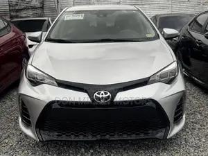Toyota Corolla SE 4dr Sedan (1.8L 4cyl CVT) 2017 Silver