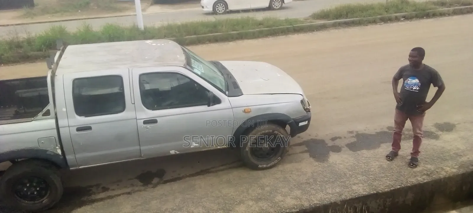 Nissan Hardbody 2004 Silver