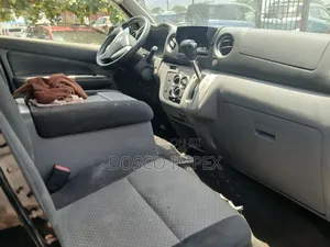Nissan Caravan (Urvan) 2008 Black