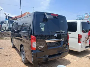 Nissan Caravan (Urvan) 2008 Black