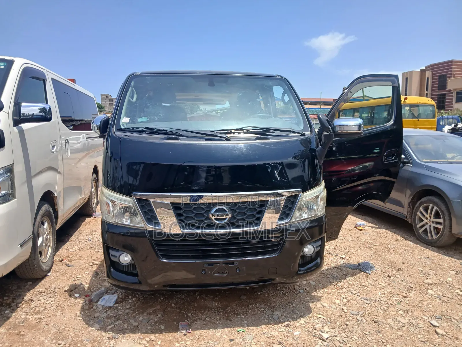 Nissan Caravan (Urvan) 2008 Black