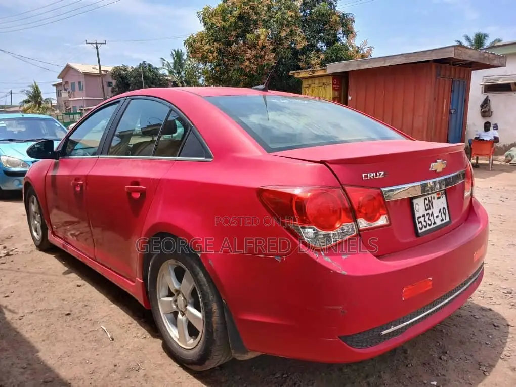 Chevrolet Cruze 2015 Red