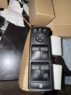 Brand New Mercedes-Benz C250 E300 Power Window Switch (2009+)