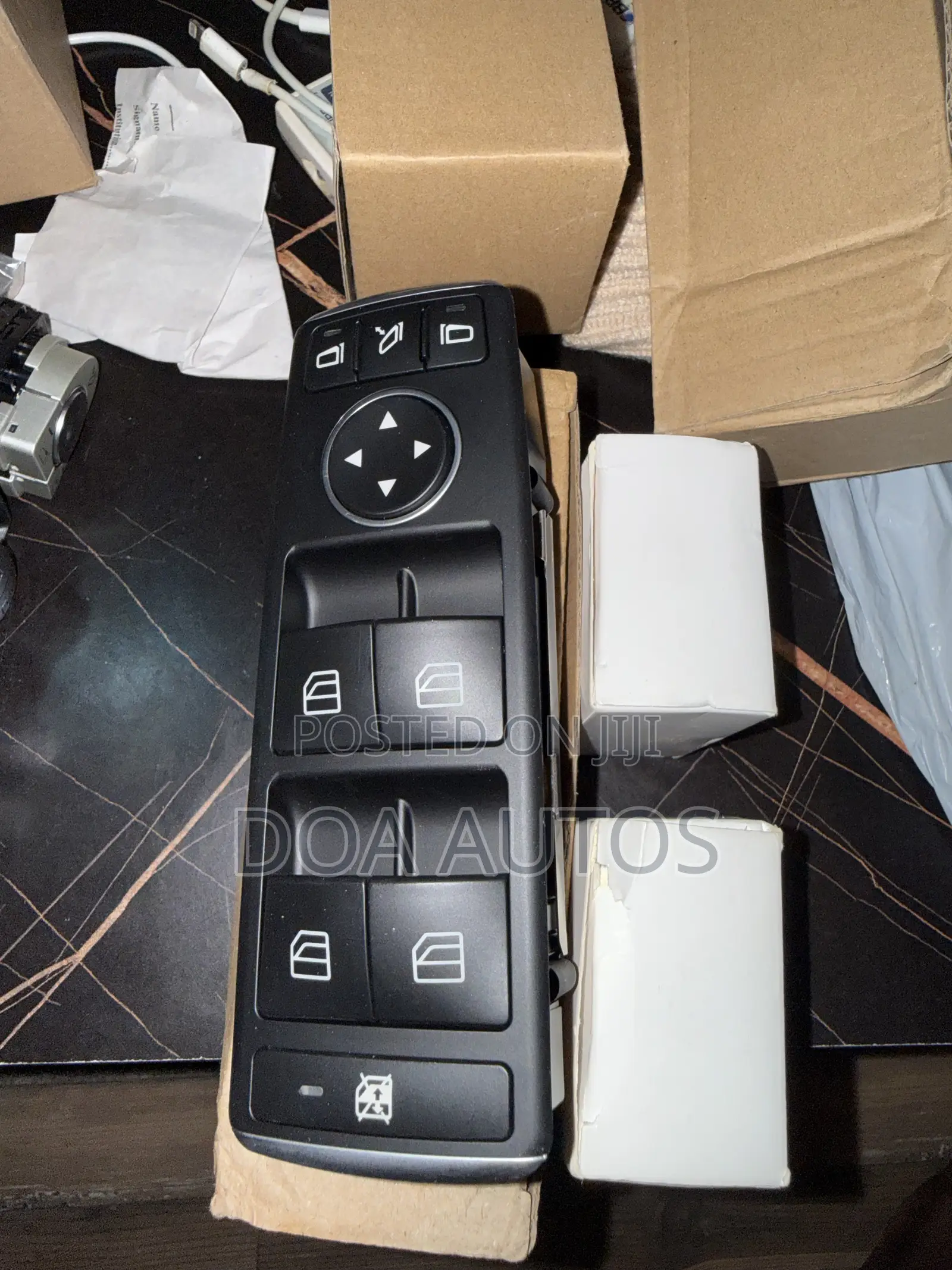 Brand New Mercedes-Benz C250 E300 Power Window Switch (2009+)
