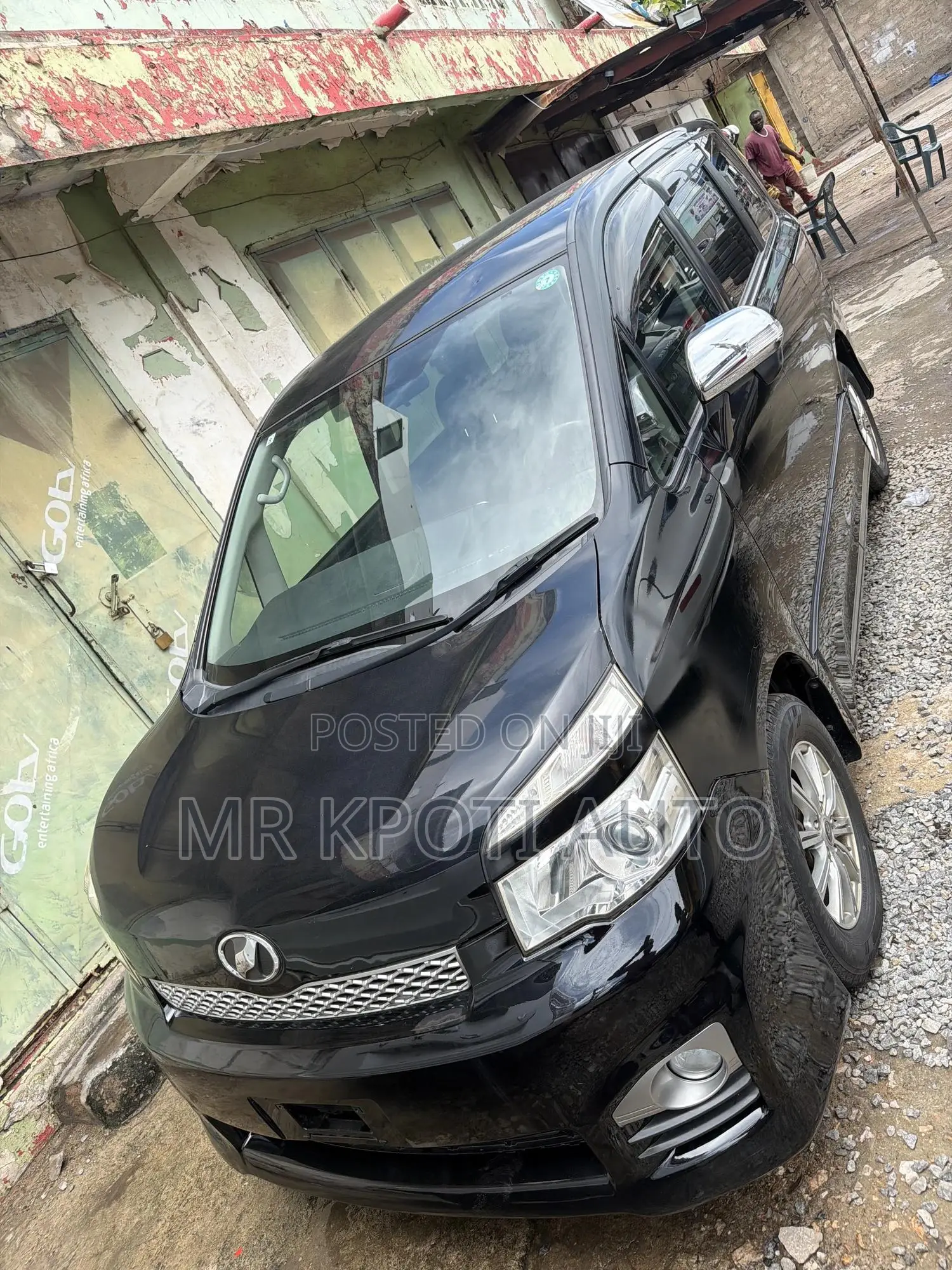Toyota Voxy 2012 Black