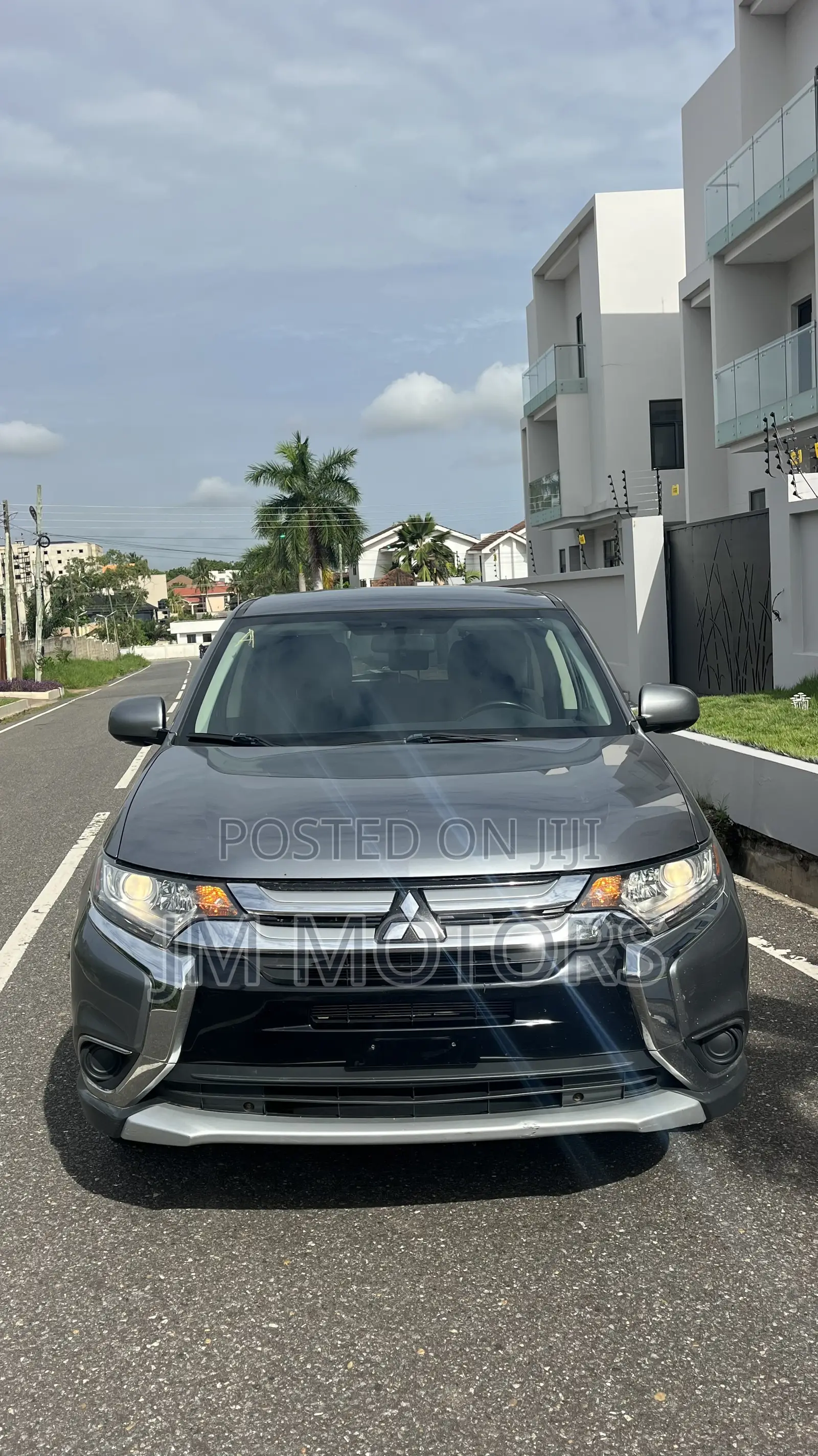 Mitsubishi Outlander 2.0 PHEV AWD 2016 Gray