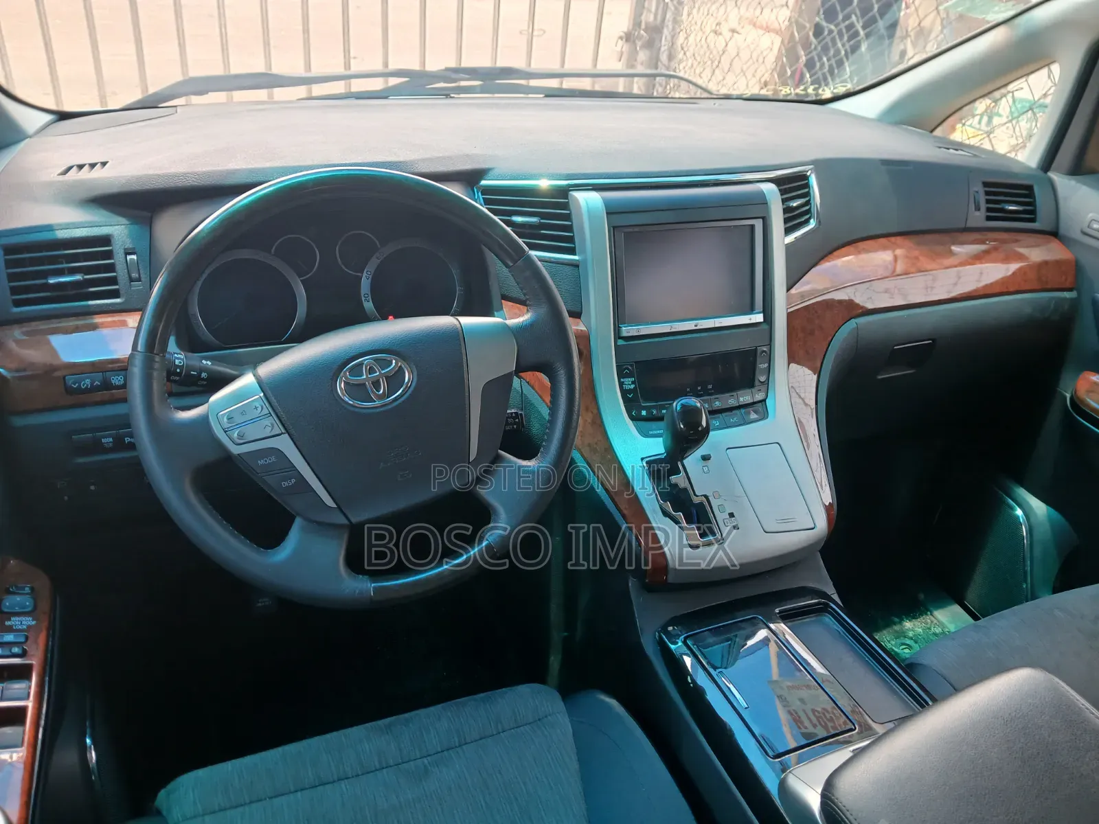 Toyota Vellfire 2015 White