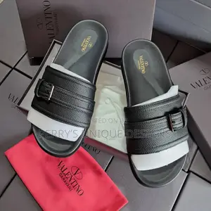 Gucci Royal Comfort Men’S Signature Slide Slippers