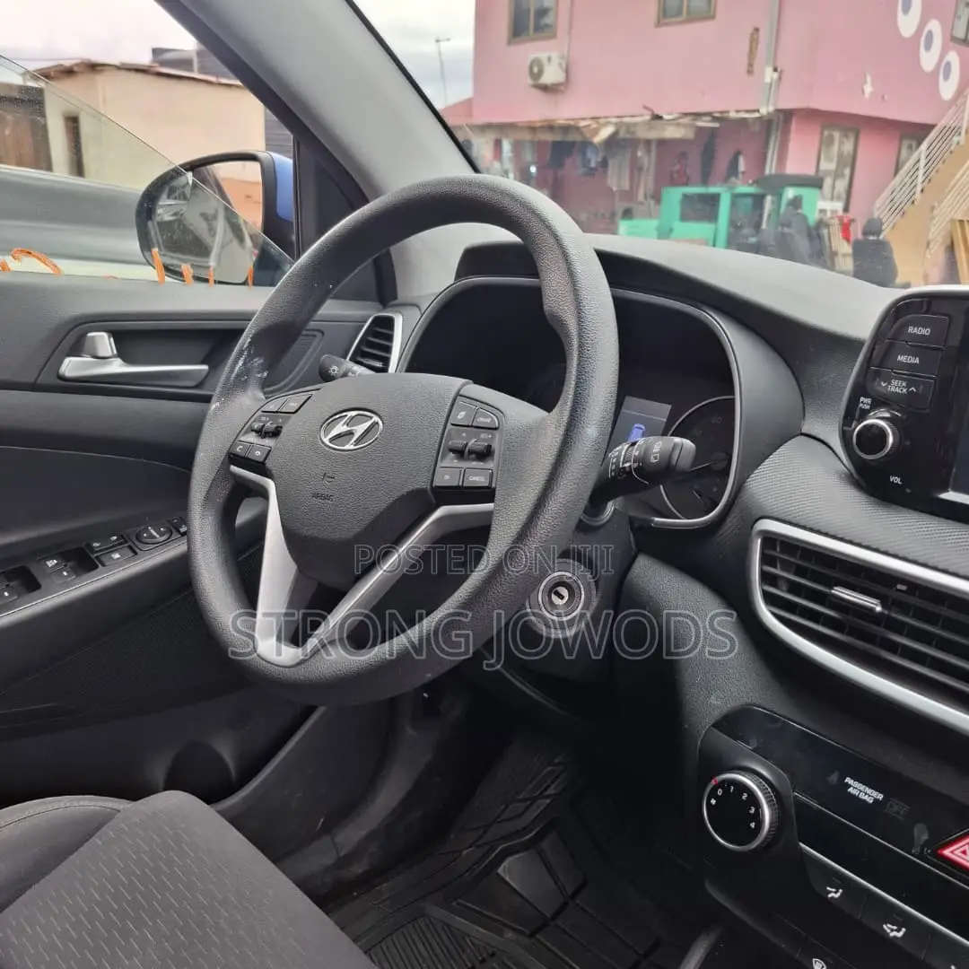 Hyundai Tucson Value AWD 2020 Blue