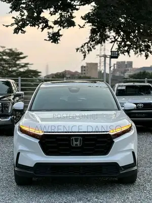Honda CR-V 2023 White