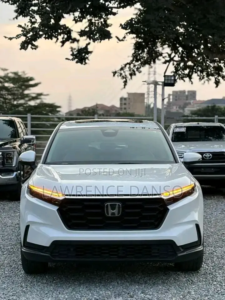 Honda CR-V 2023 White