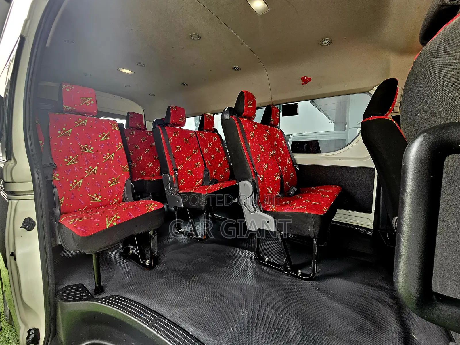 Toyota HiAce 2022 White