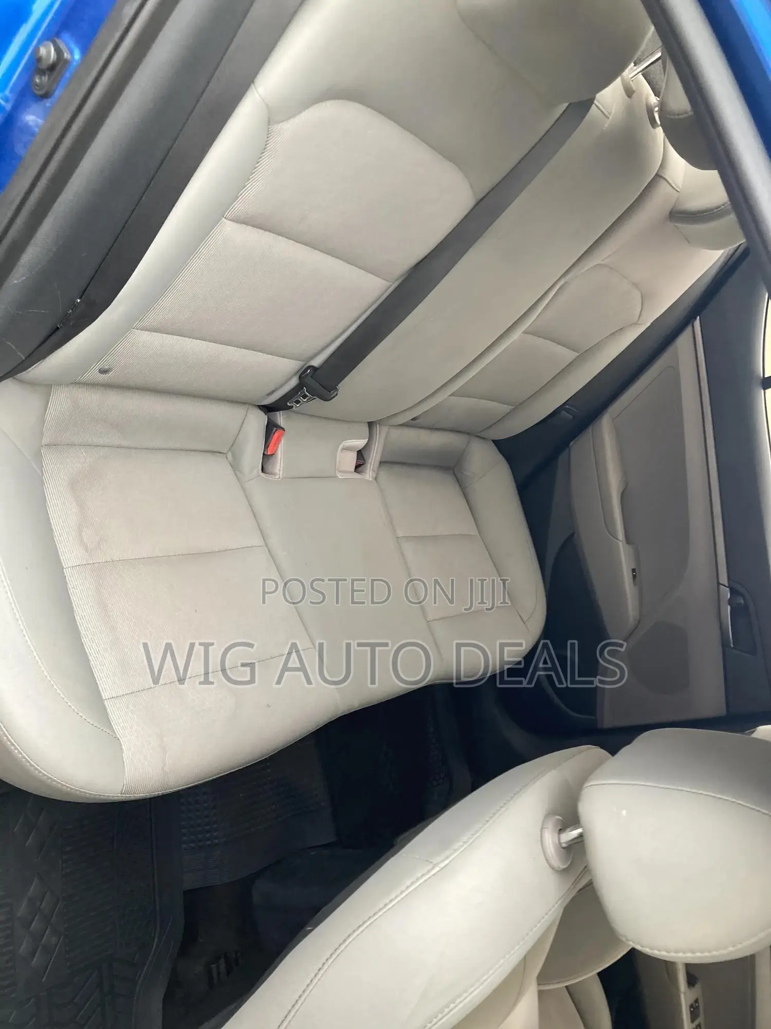 Hyundai Elantra SE Sedan FWD (2.0L 4cyl 6M) 2017 Blue