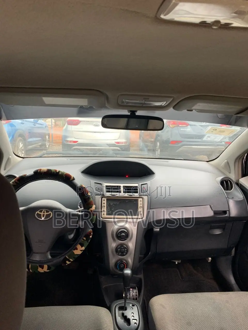 Toyota Vitz 2010 Black