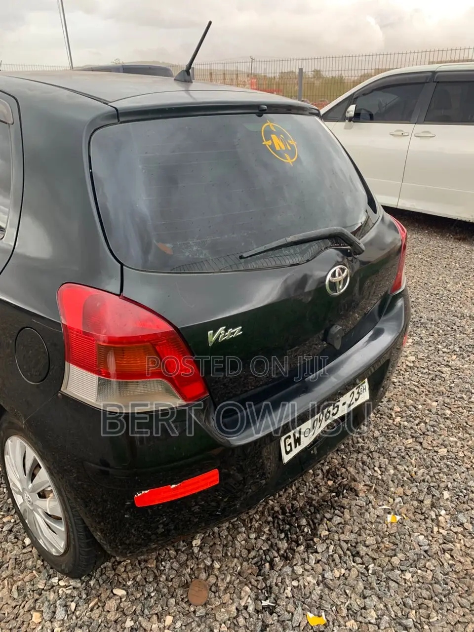Toyota Vitz 2010 Black
