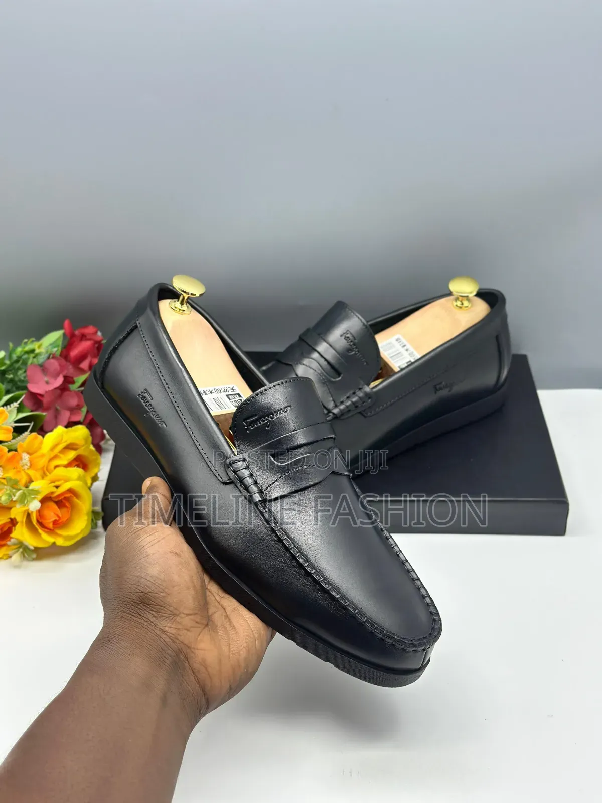 Black Leather Men's Ferragamo Flat Sole Loafers