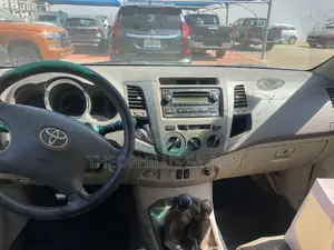 Toyota Fortuner 2007 Silver