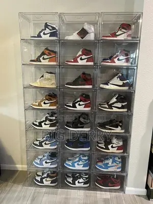 Transparent Shoe Boxes
