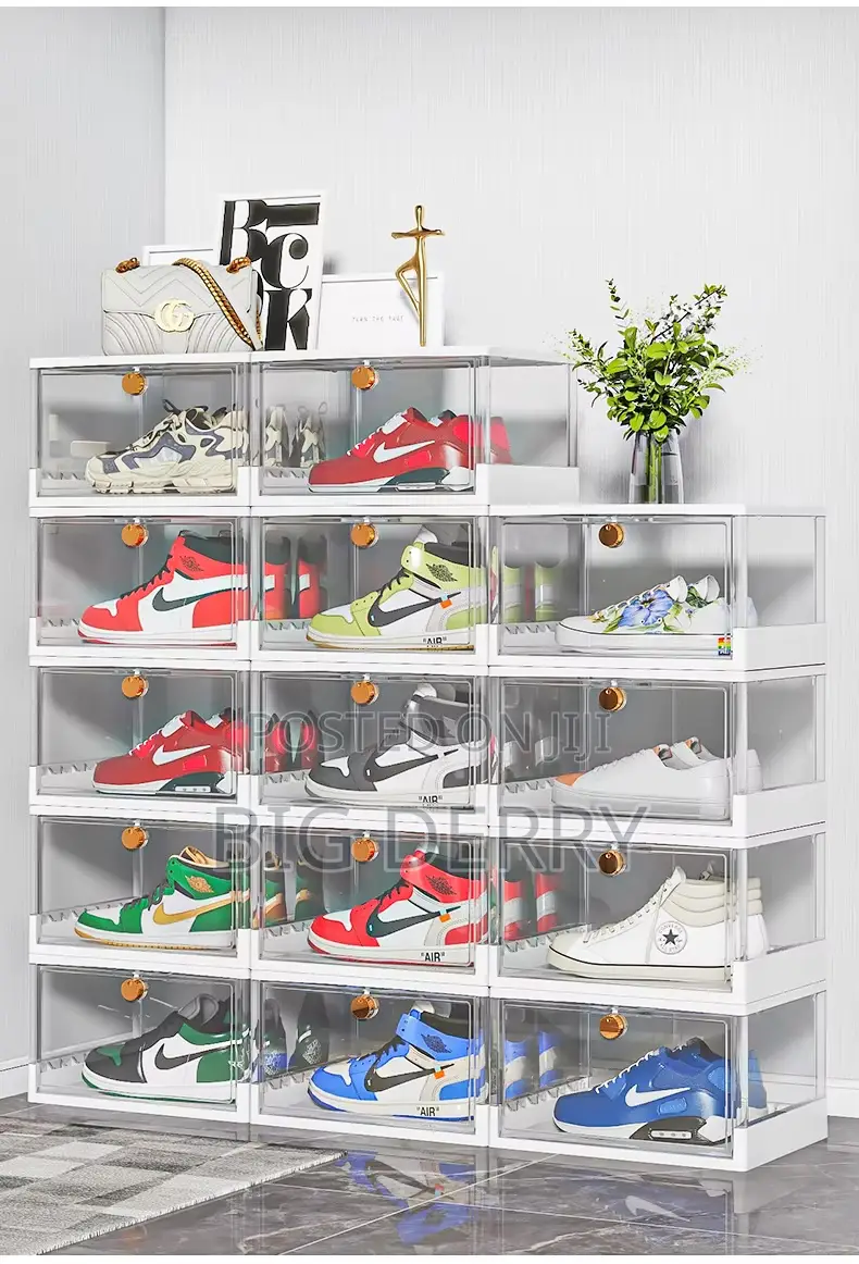 Transparent Shoe Boxes